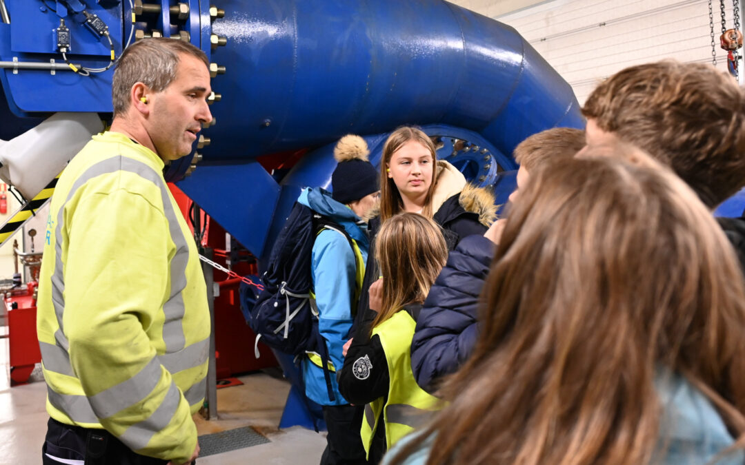 Fikk lære om vannkraft i praksis: – Stort læringsutbytte